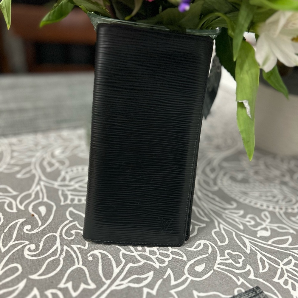 Unisex Louis Vuitton Epi Leather Long Wallet
